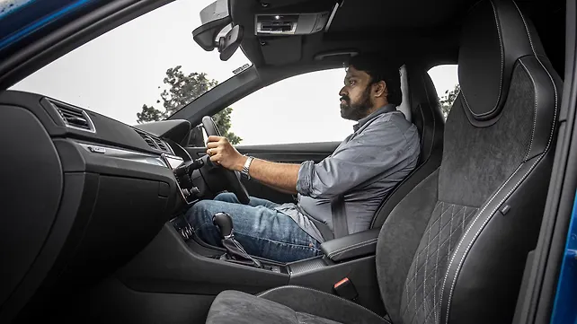 Skoda Superb Front Row Seats