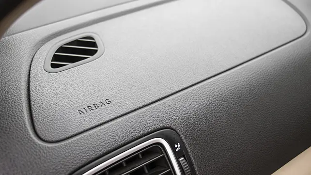 Front Passenger Airbag Front Passenger Airbag