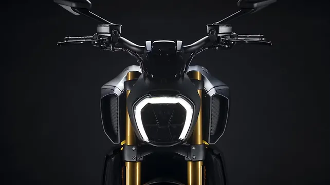 Ducati Diavel 1260 Front View Ducati Diavel 1260 Front View
