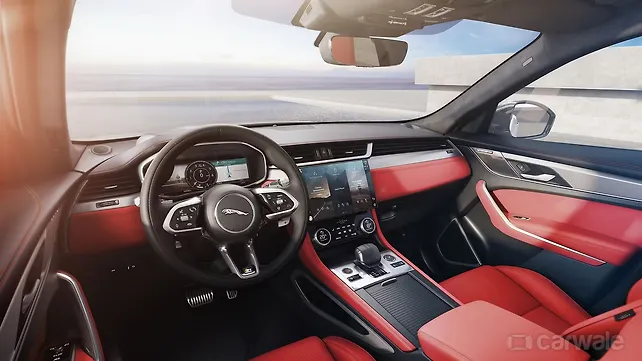 Панель приборов Jaguar F-Pace Панель приборов Jaguar F-Pace