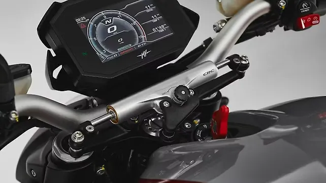 TFT / Instrument Cluster TFT / Instrument Cluster