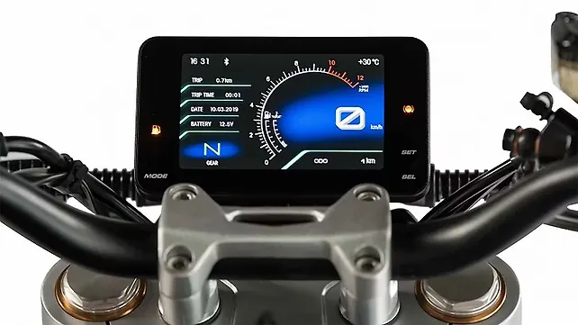 TFT / Instrument Cluster TFT / Instrument Cluster