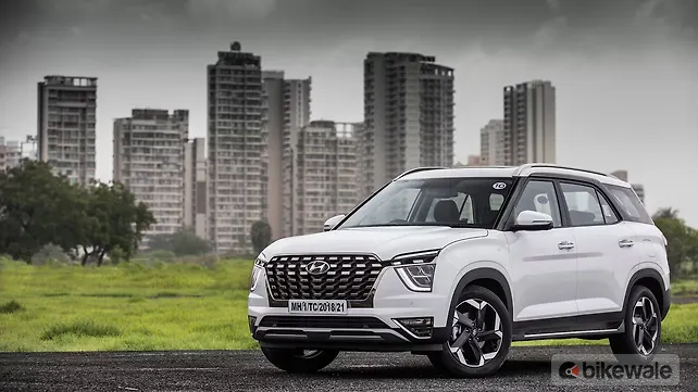 Hyundai Alcazar Left Front Three Quarter Hyundai Alcazar Left Front Three Quarter