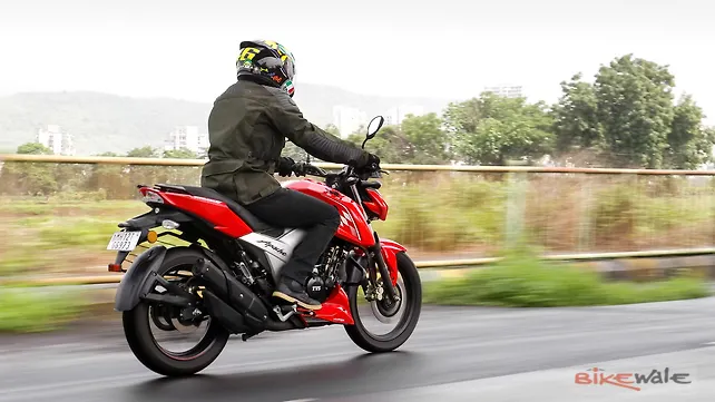 Tvs Apache Rtr 160 4v Price Bs6 Mileage Images Colours Specs Bikewale Tvs Apache Rtr 160 4v Price Bs6 Mileage Images Colours Specs Bikewale