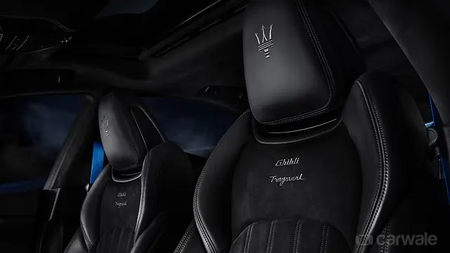 Передние рядные сиденья Maserati Ghibli