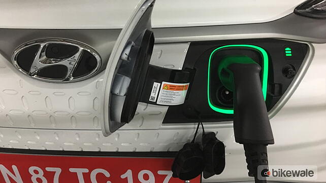 EV Car Charging Input Plug