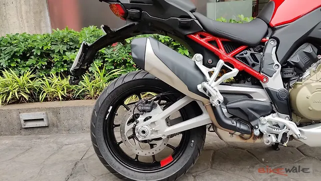 Ducati Multistrada V4 Silencer/Muffler Ducati Multistrada V4 Silencer/Muffler