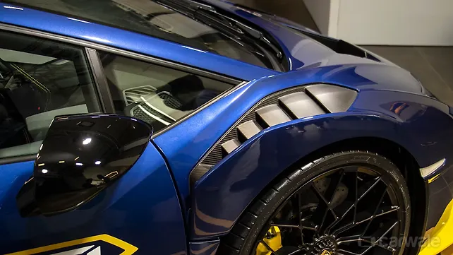 Lamborghini Huracan STO convertible / bonnet Lamborghini Huracan STO convertible / bonnet