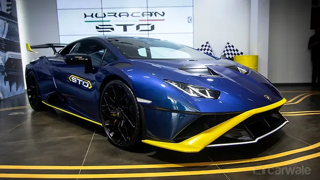 Lamborghini Huracan STO Three quarters front left Lamborghini Huracan STO Three quarters front left