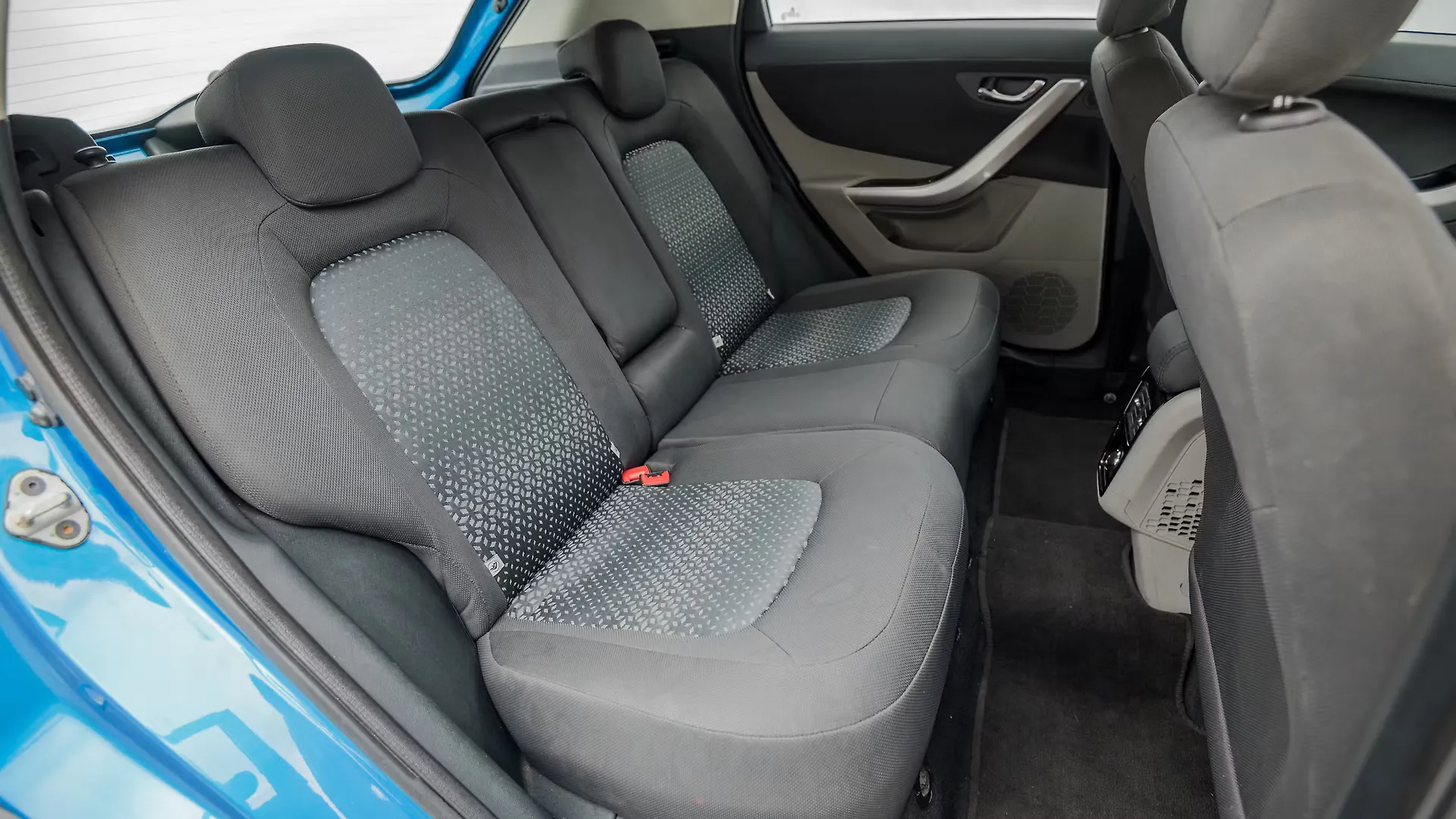 tata nexon dashboard cover