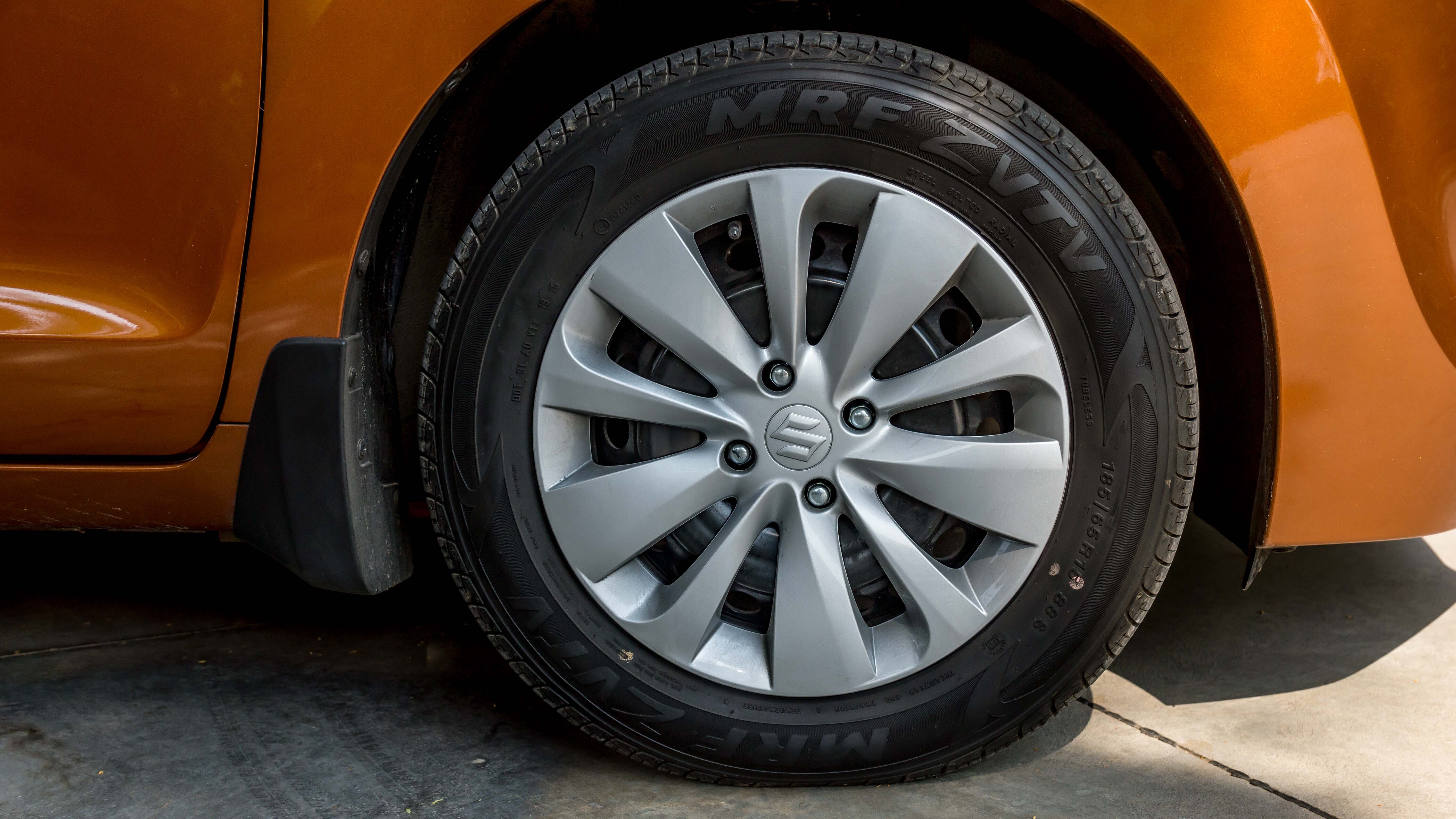 baleno wheel caps