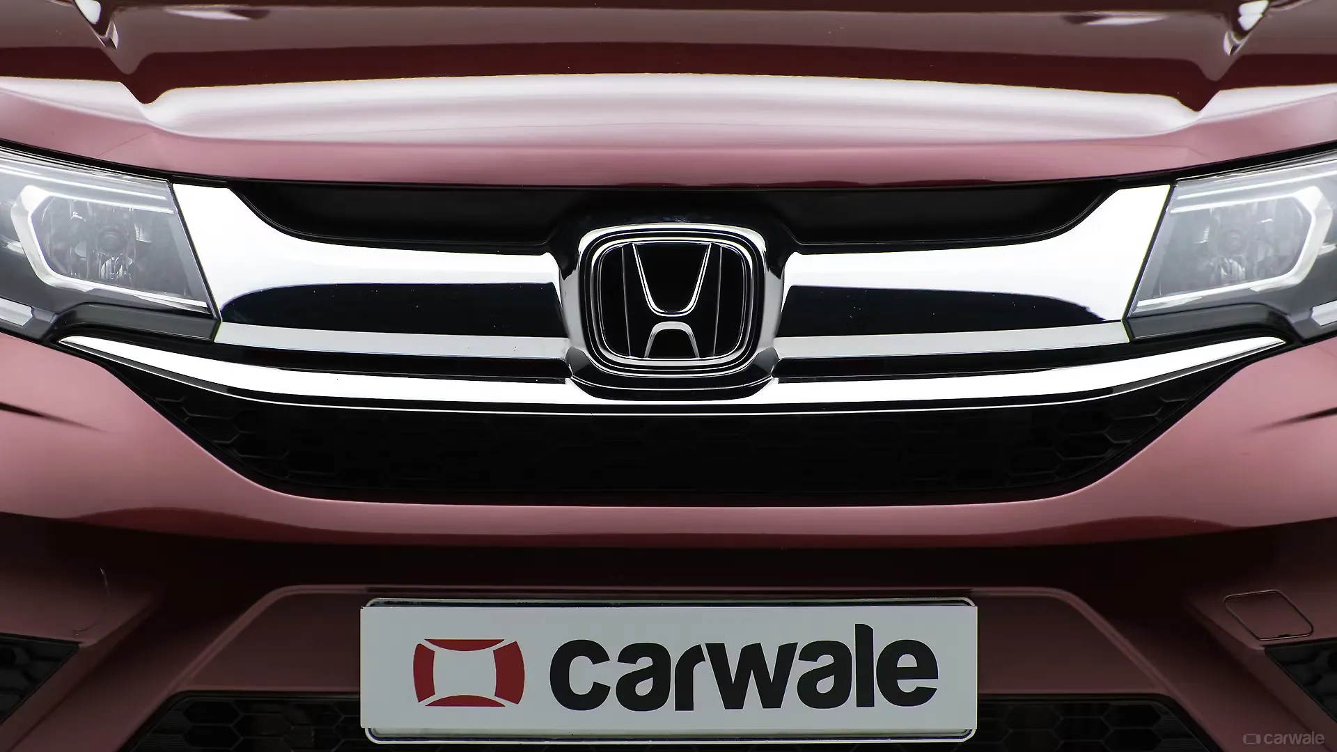 BR-V Exterior Image, BR-V Photos in India - CarWale