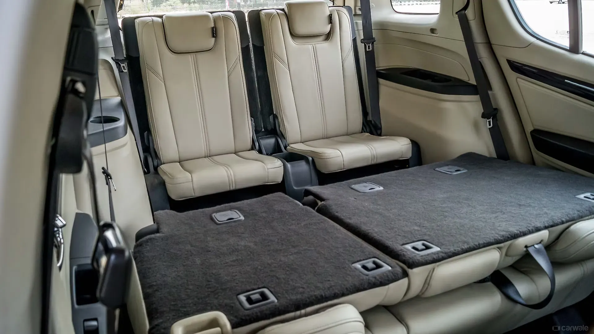Trailblazer Rear Seat Space Image, Trailblazer Photos in India CarWale