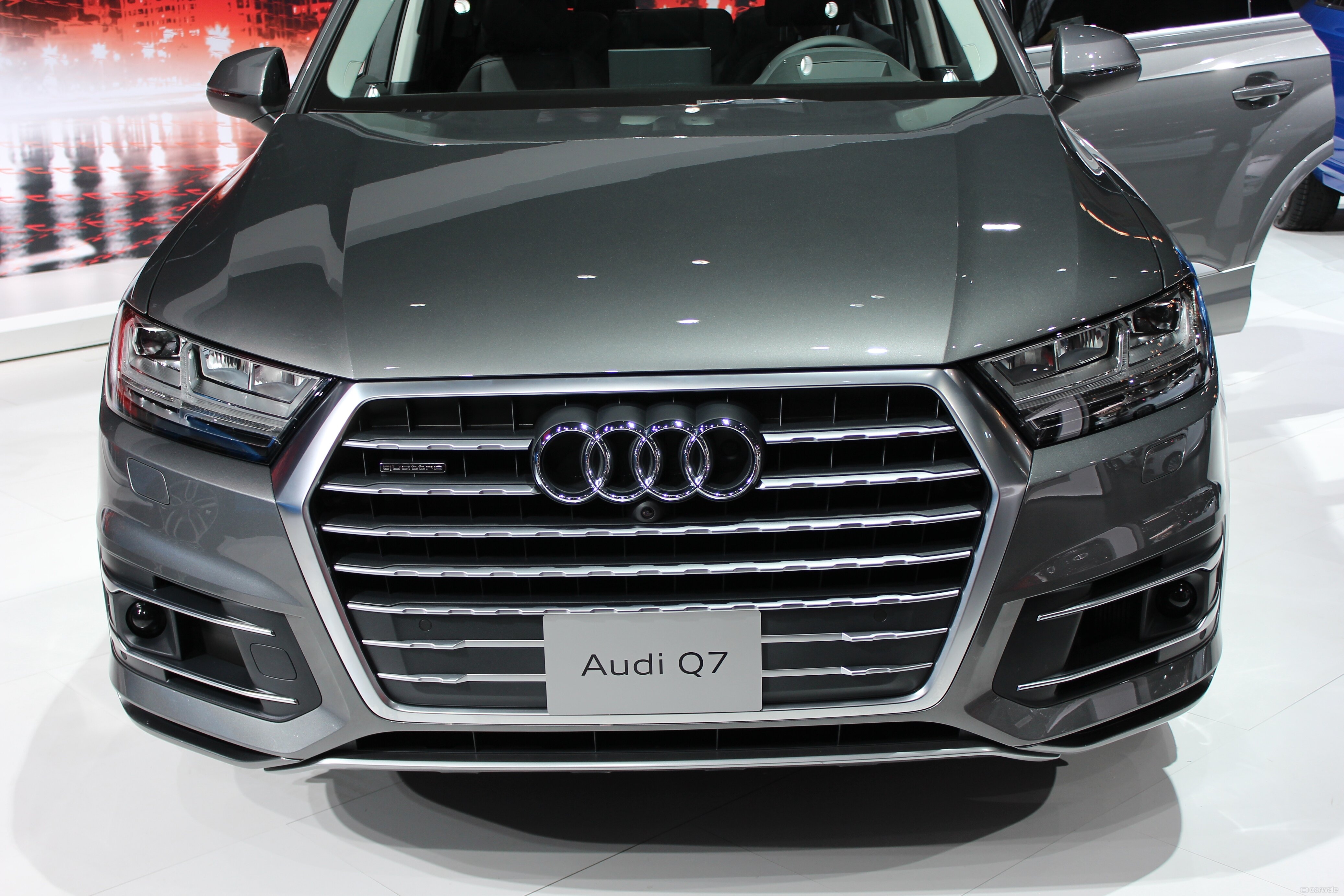 Q7 Front Grille Image, Q7 Photos in India - CarWale