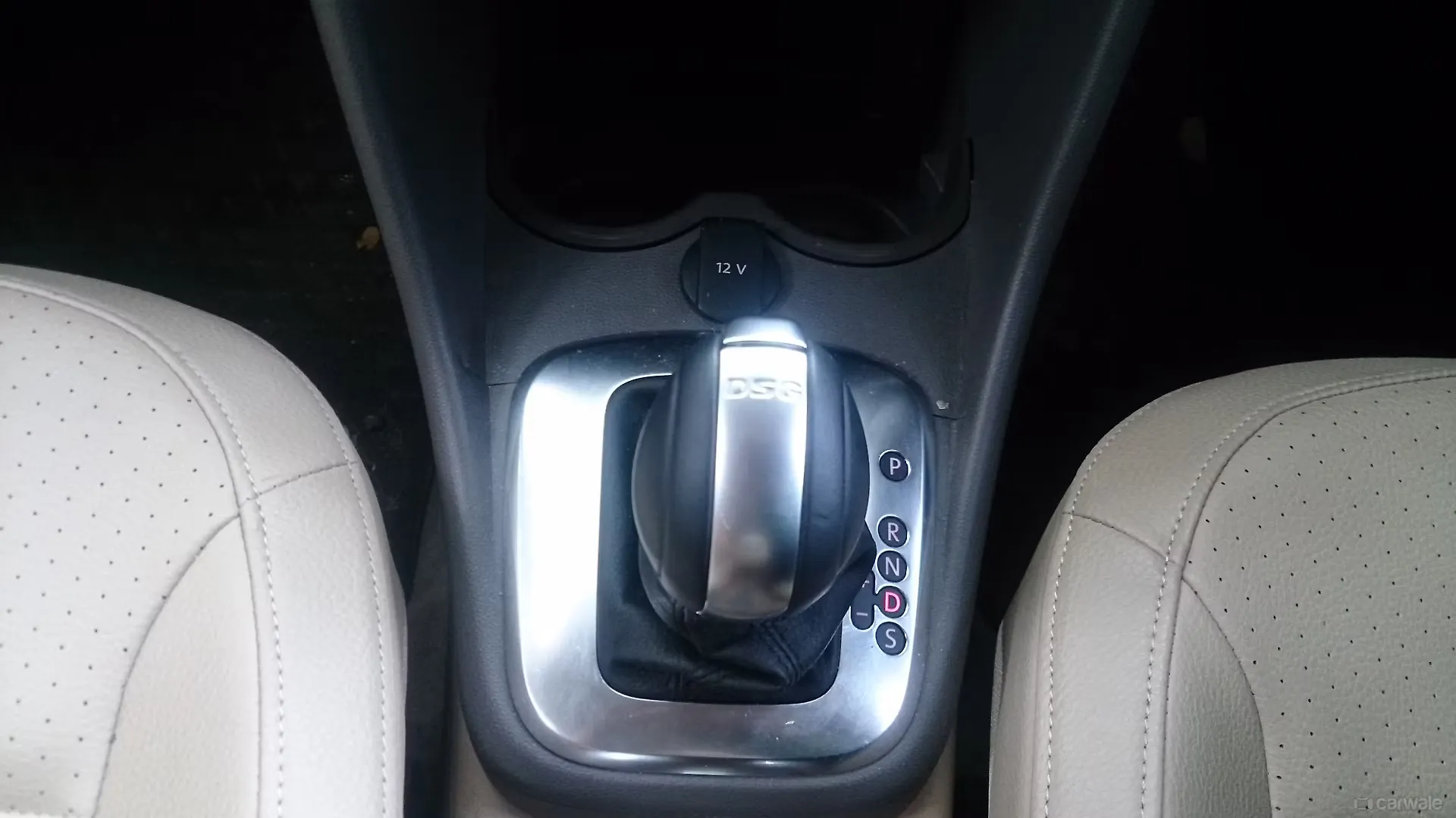 Vento [20152019] GearLever Image, Vento [20152019] Photos in India CarWale