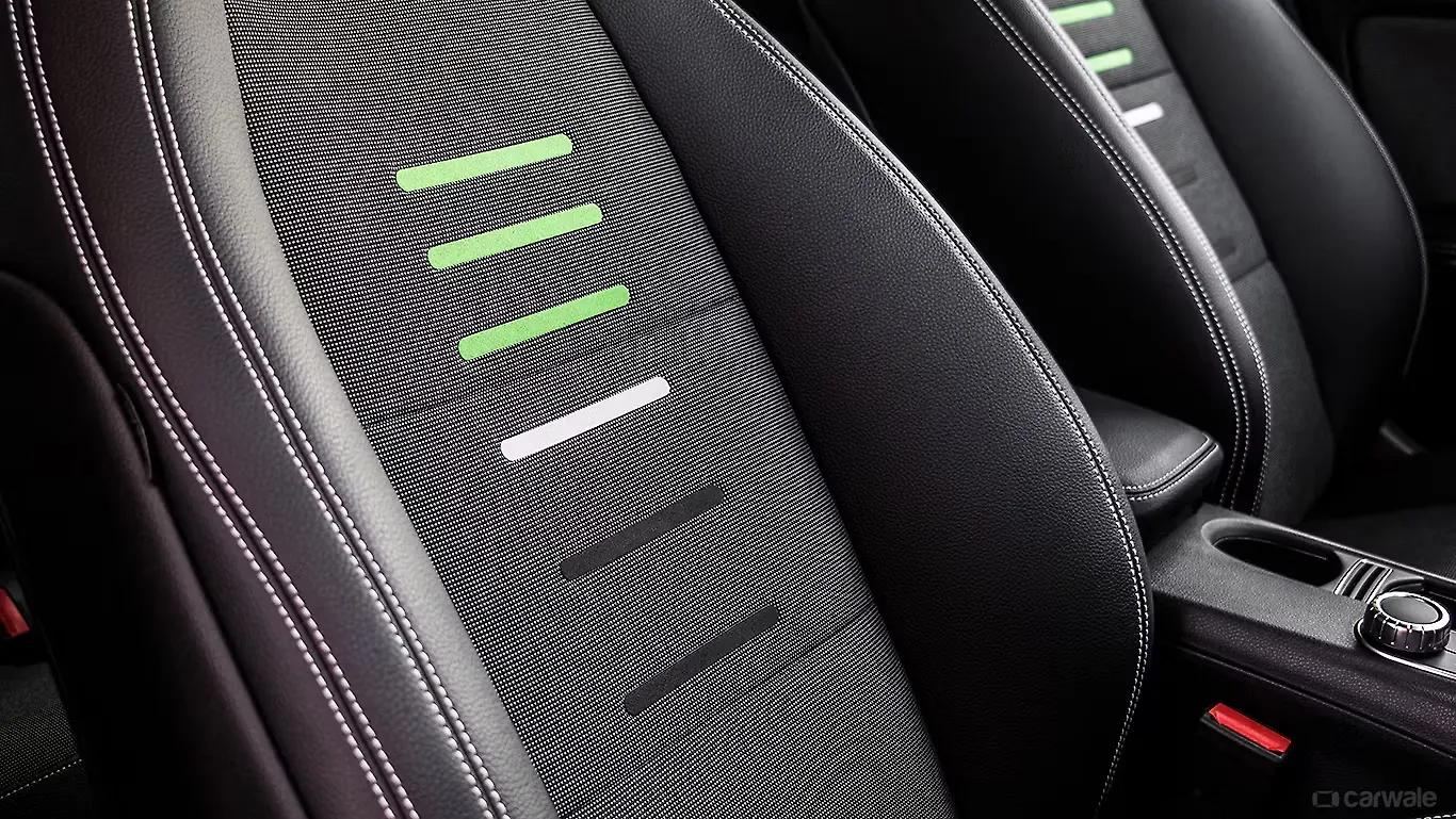 AClass [20152019] FrontSeats Image, AClass [20152019] Photos in