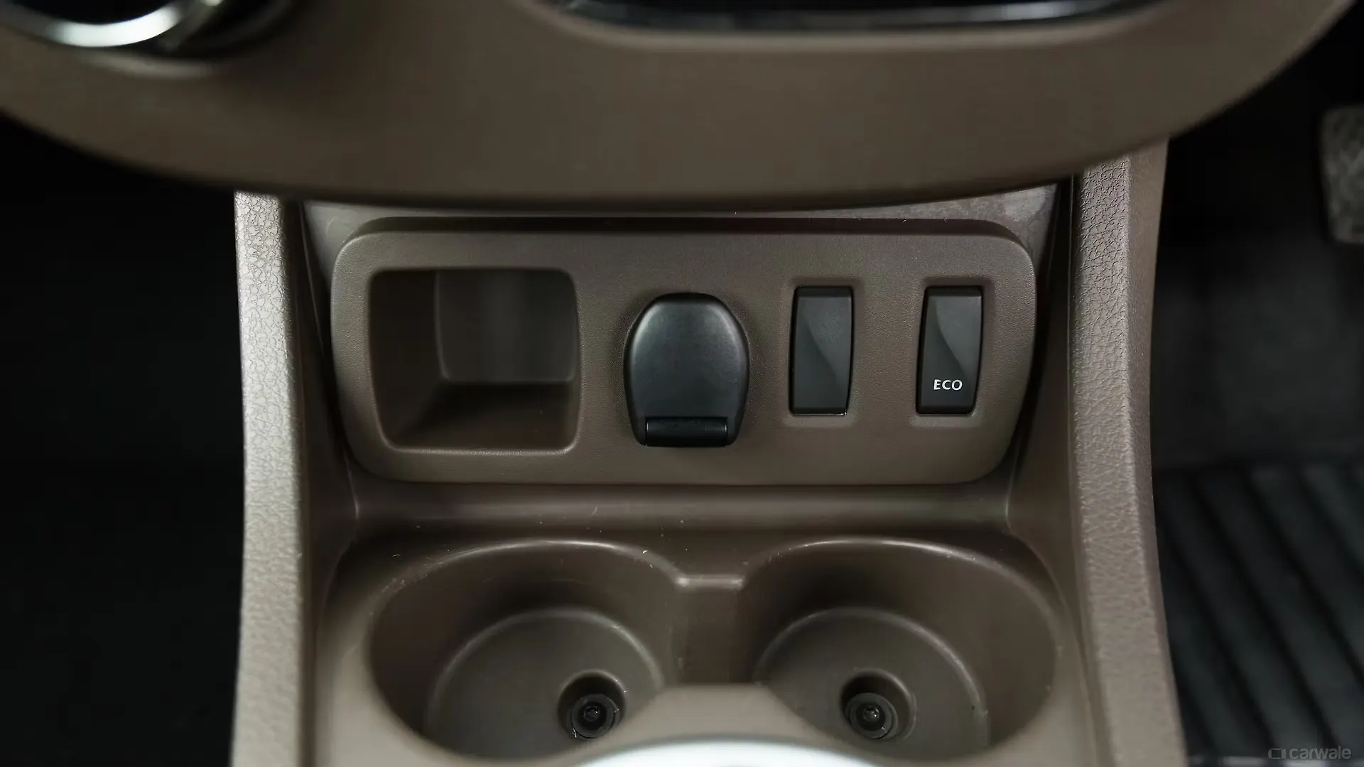 Duster [20162019] Cup Holder Image, Duster [20162019] Photos in India