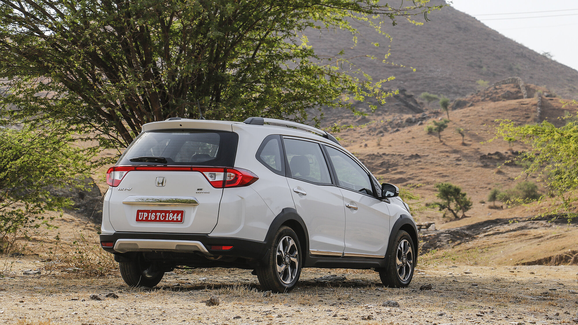 BR V Exterior Image BR V Photos in India CarWale BR V Exterior Image BR V Photos in India CarWale