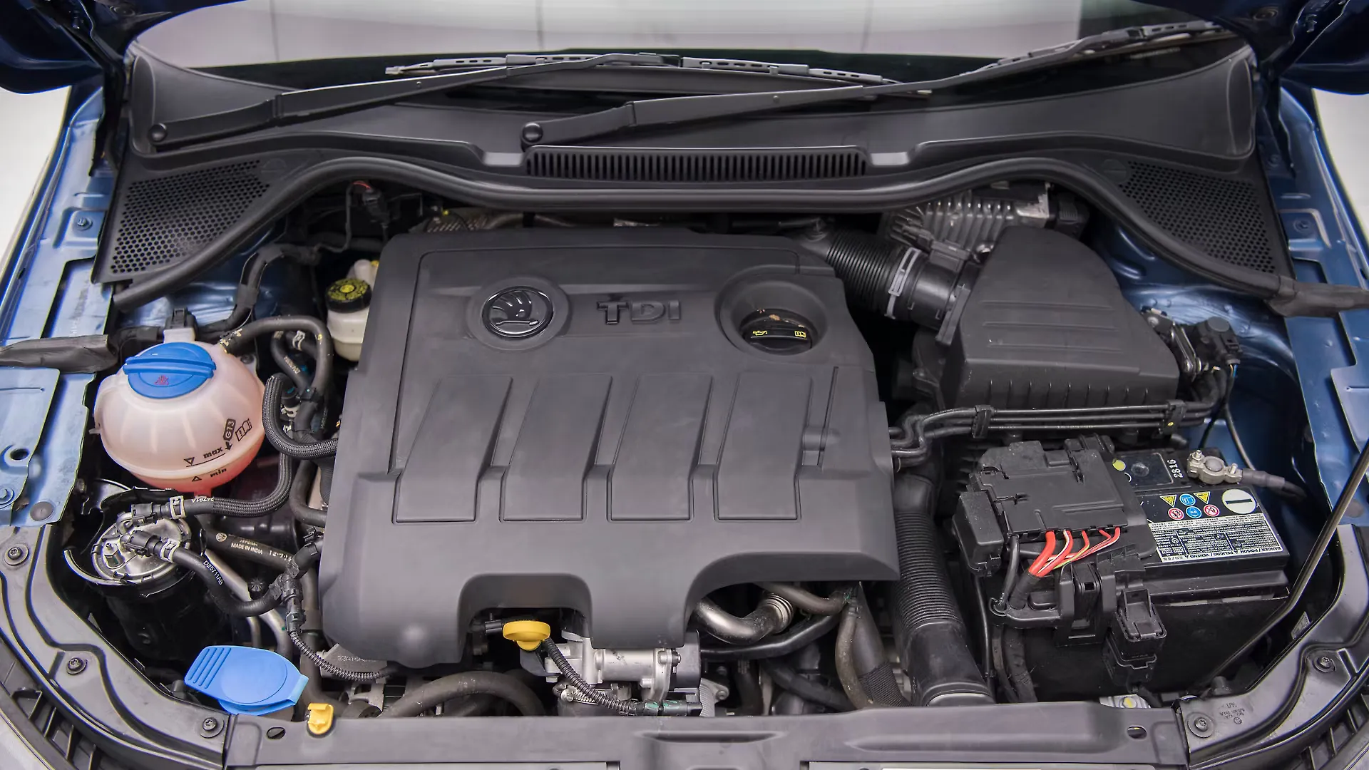 Rapid Skoda Rapid Engine Bay Image, Rapid Photos in India CarWale