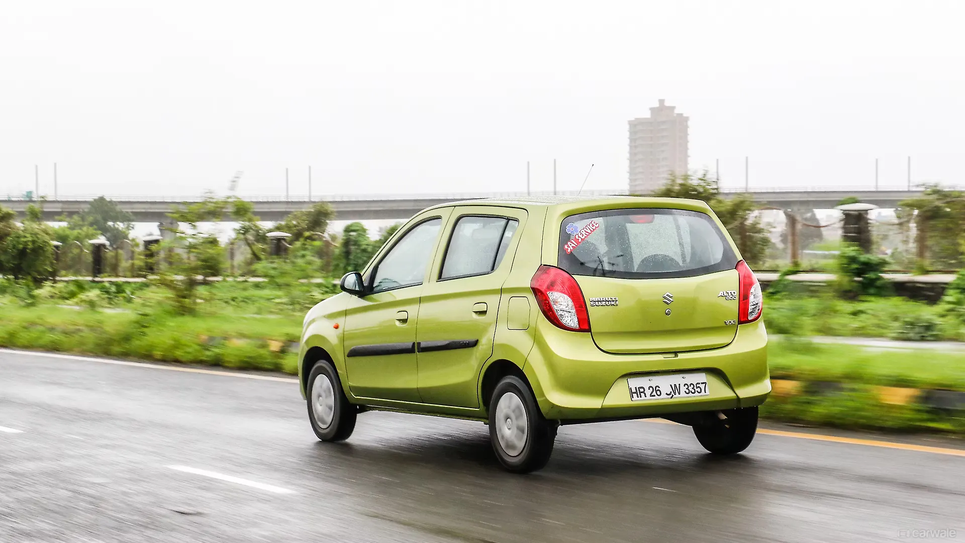Alto 800 [2016-2019] Left Rear Three Quarter Image, Alto 800 [2016-2019