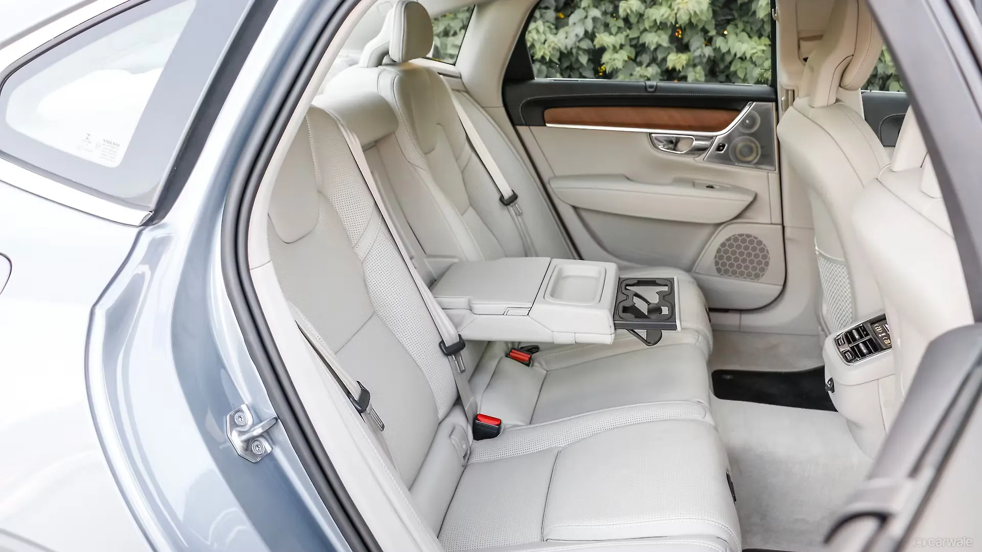 S90 Interior Image, S90 Photos in India - CarWale