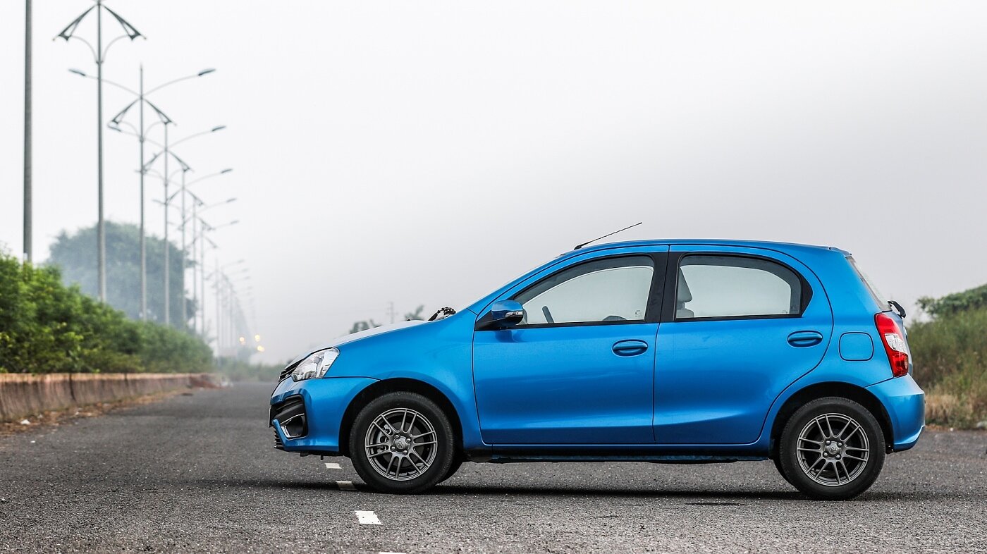 Etios Liva Left Side View Image, Etios Liva Photos In India - Carwale