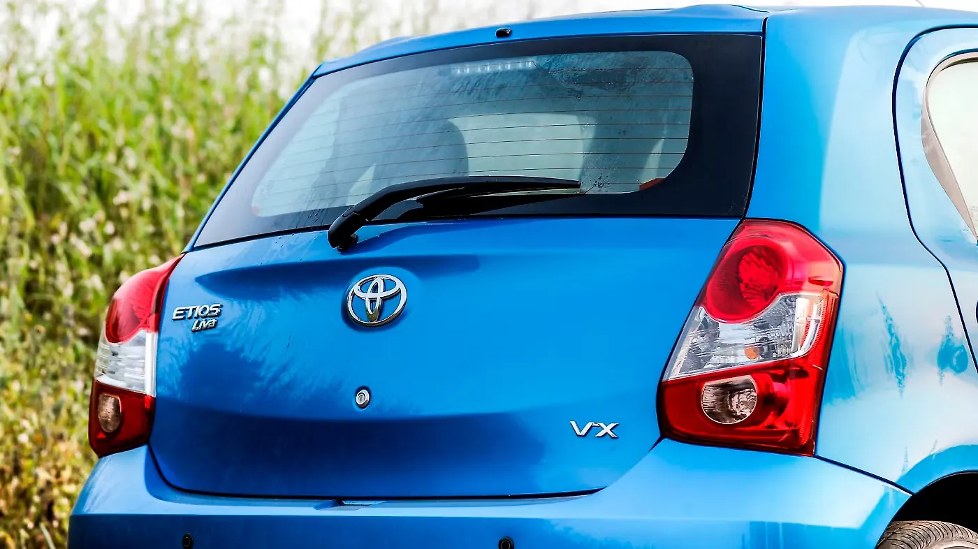 Etios Liva Rear View Image, Etios Liva Photos in India CarWale