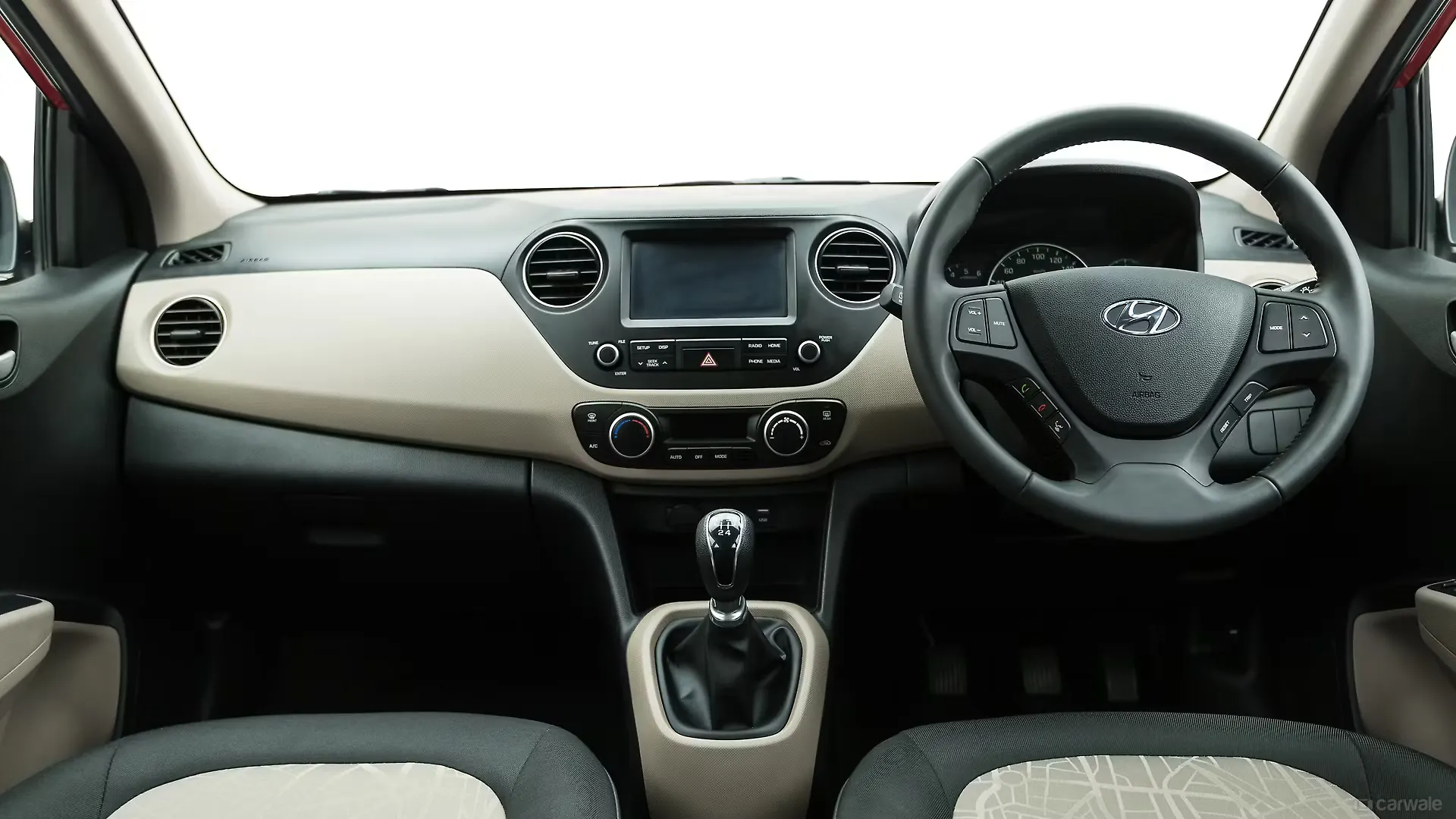 Hyundai Grand i10 Photo, Interior Image CarWale