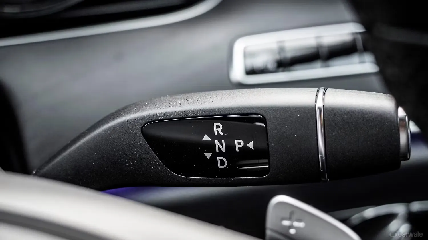 E-Class Gear-Lever Image, E-Class Photos in India - CarWale