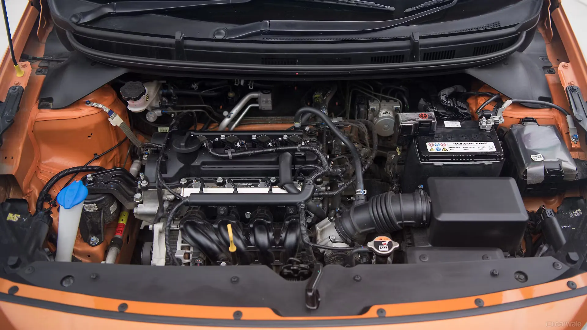 Elite i20 [20182019] Engine Bay Image, Elite i20 [20182019] Photos in India CarWale