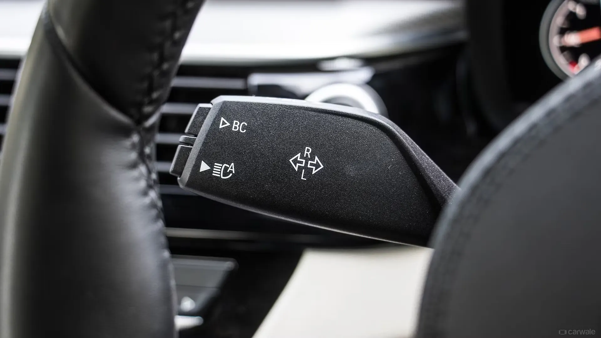 5 Series Side Indicators Image, 5 Series Photos in India CarWale