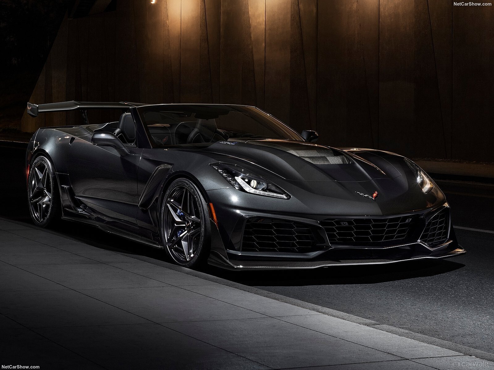 Chevrolet Corvette Zr1 Convertible Revealed Carwale