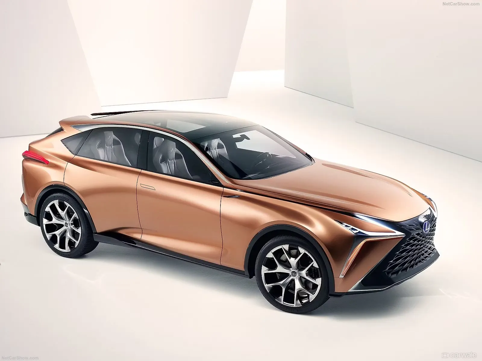 Detroit Auto Show 18 Lexus Lf 1 Limitless Hints At Future Flagship Carwale