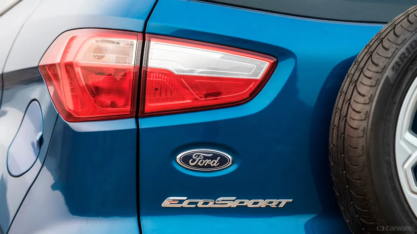 EcoSport [20172019] Tail Lamps Image, EcoSport [20172019] Photos in