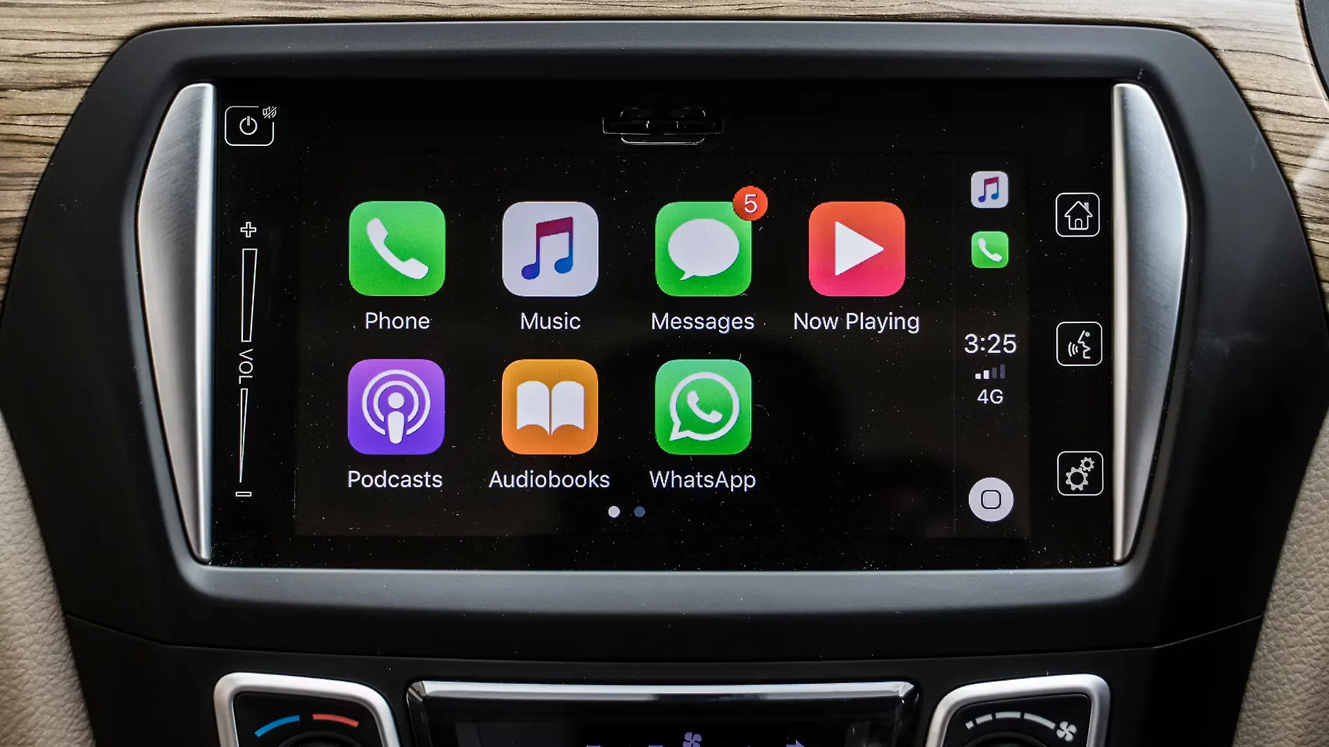 maruti ciaz music system price