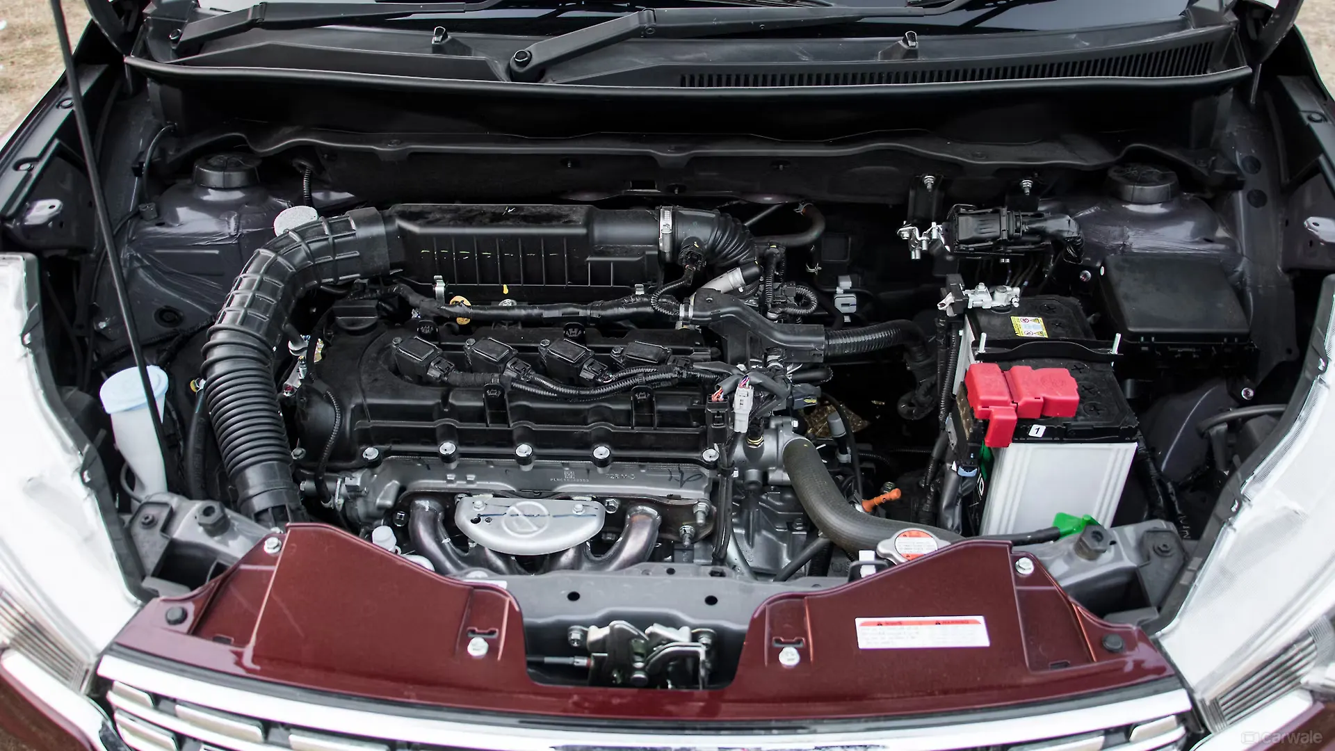 Ertiga Engine Bay Image, Ertiga Photos in India CarWale