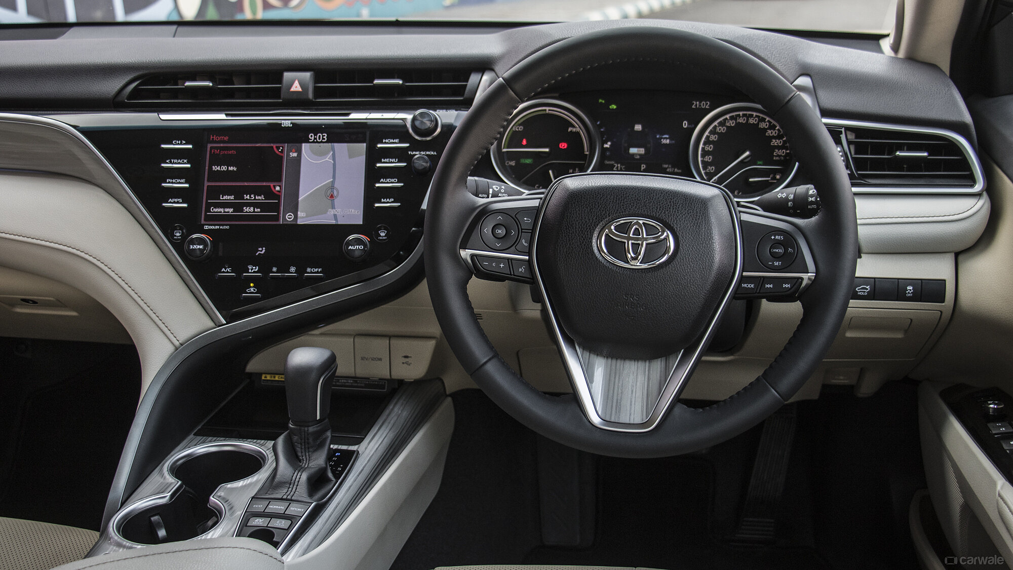 Camry Interior Image, Camry Photos In India - Carwale