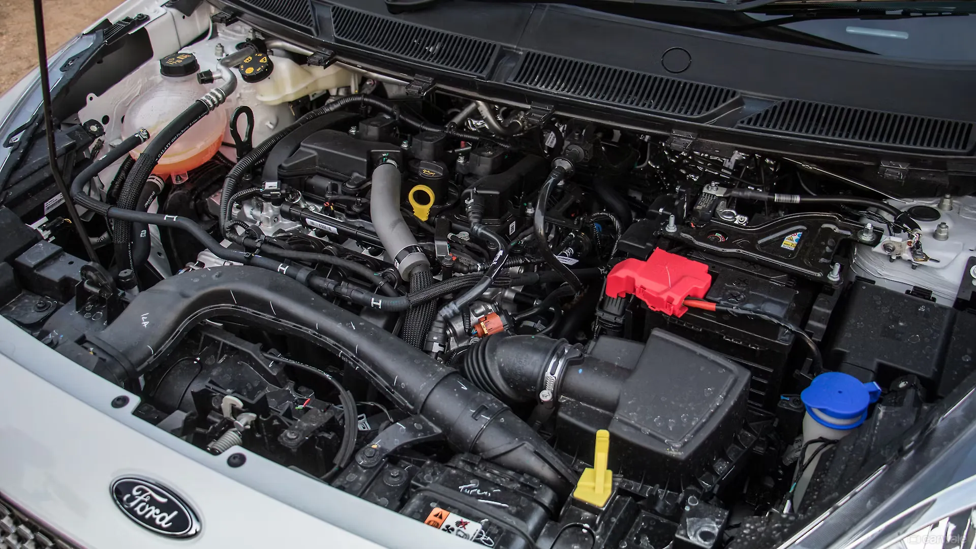 Figo Engine Bay Image, Figo Photos in India CarWale