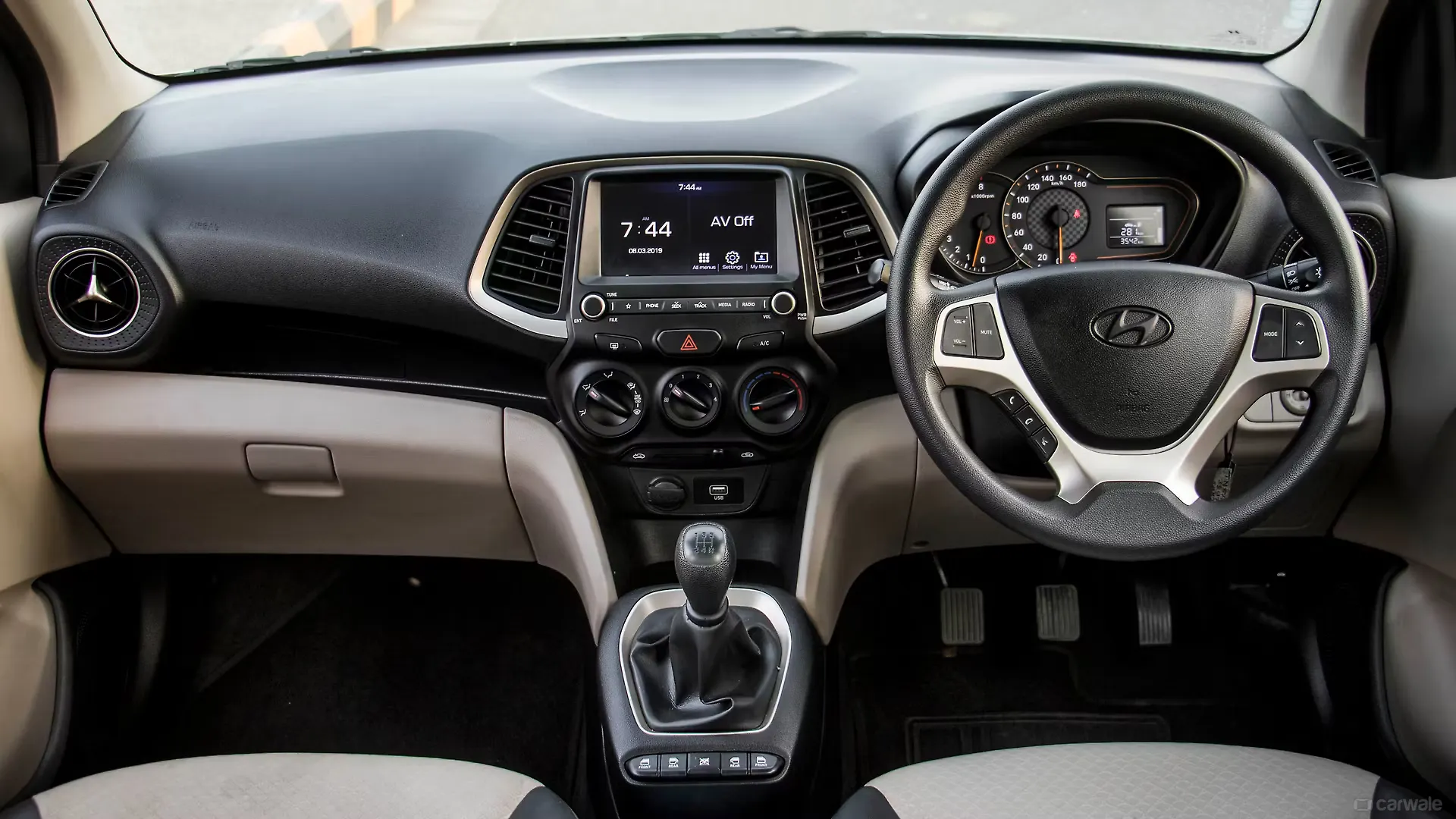 Santro Interior Image, Santro Photos in India CarWale