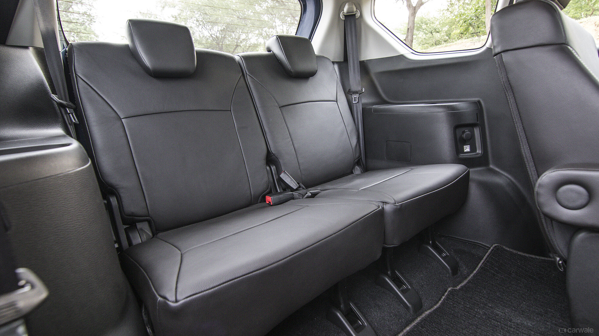 XL6 Interior Image, XL6 Photos in India - CarWale