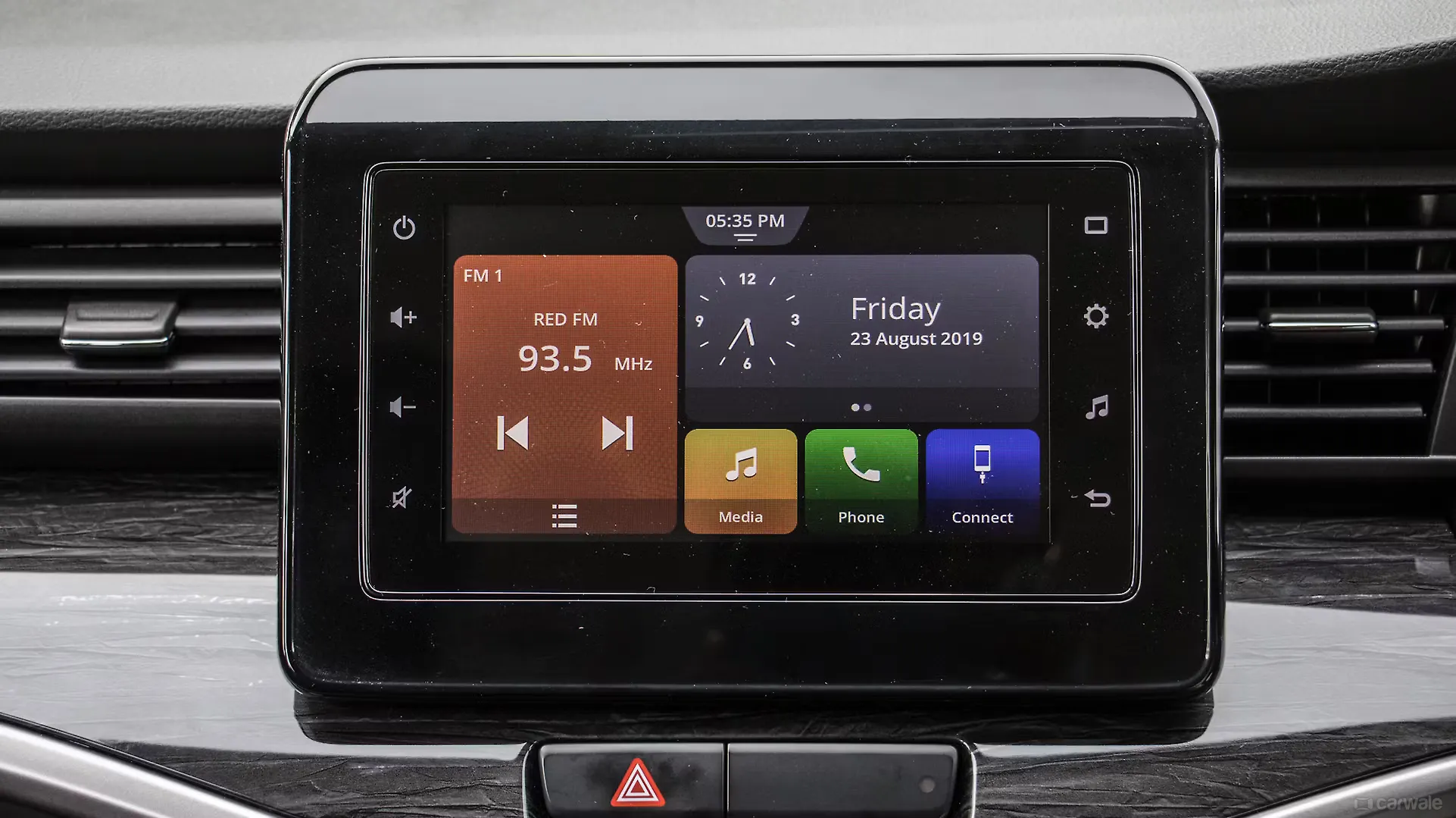 XL6 Interior Image, XL6 Photos in India CarWale