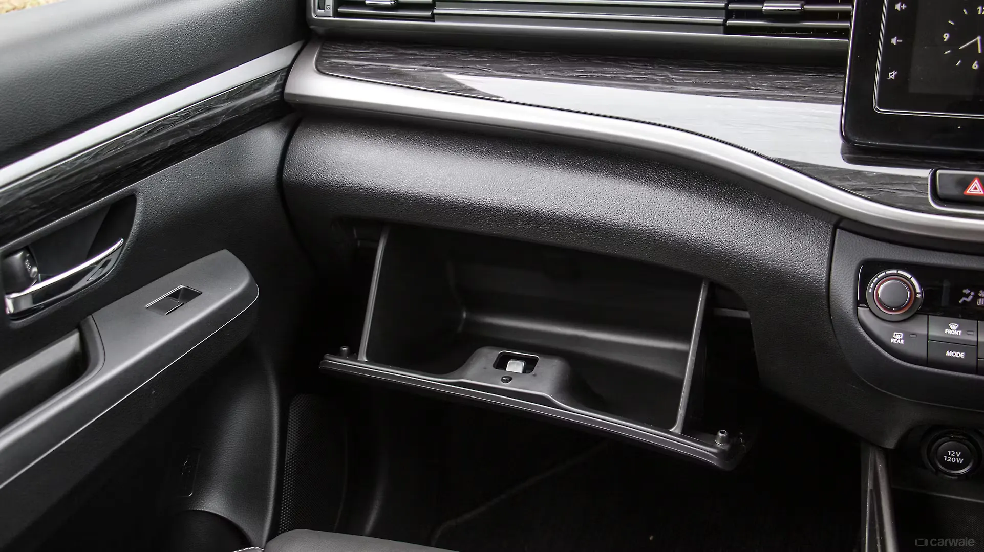 XL6 Interior Image, XL6 Photos in India CarWale