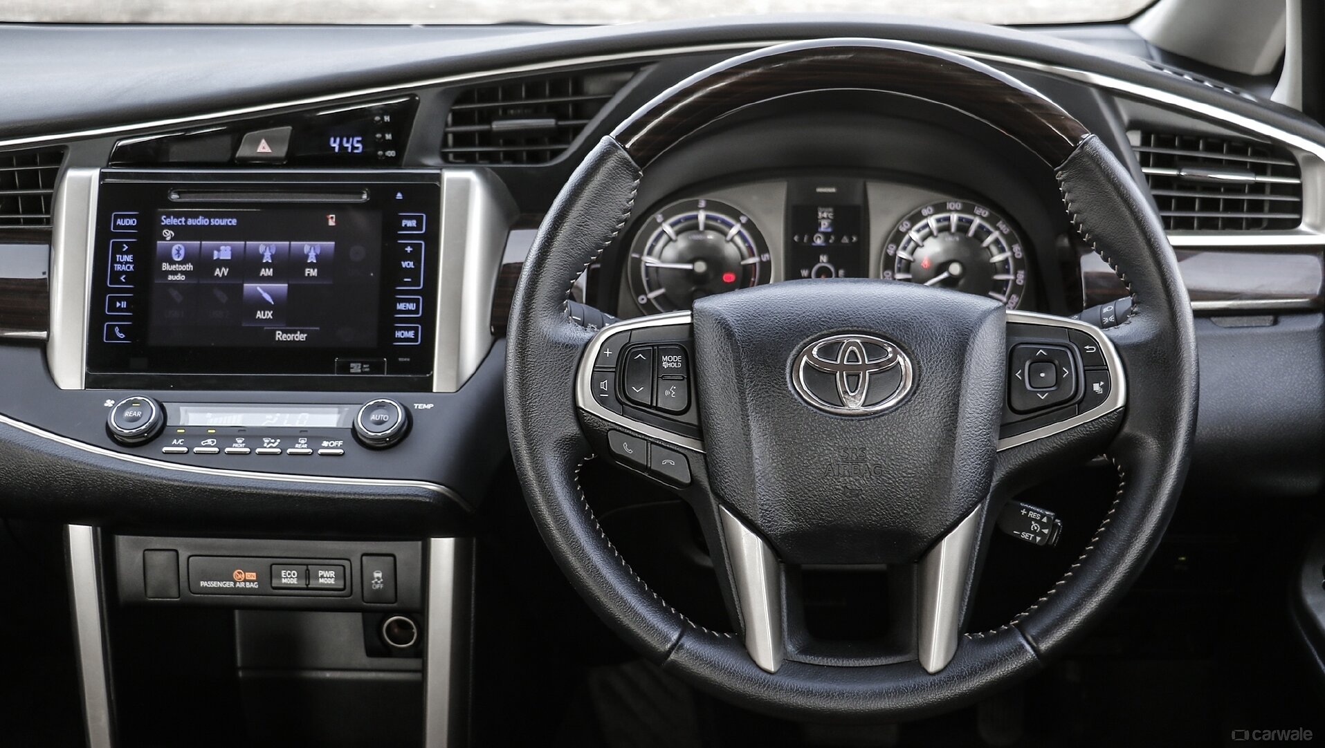 Innova Crysta Interior Image, Innova Crysta Photos in India - CarWale