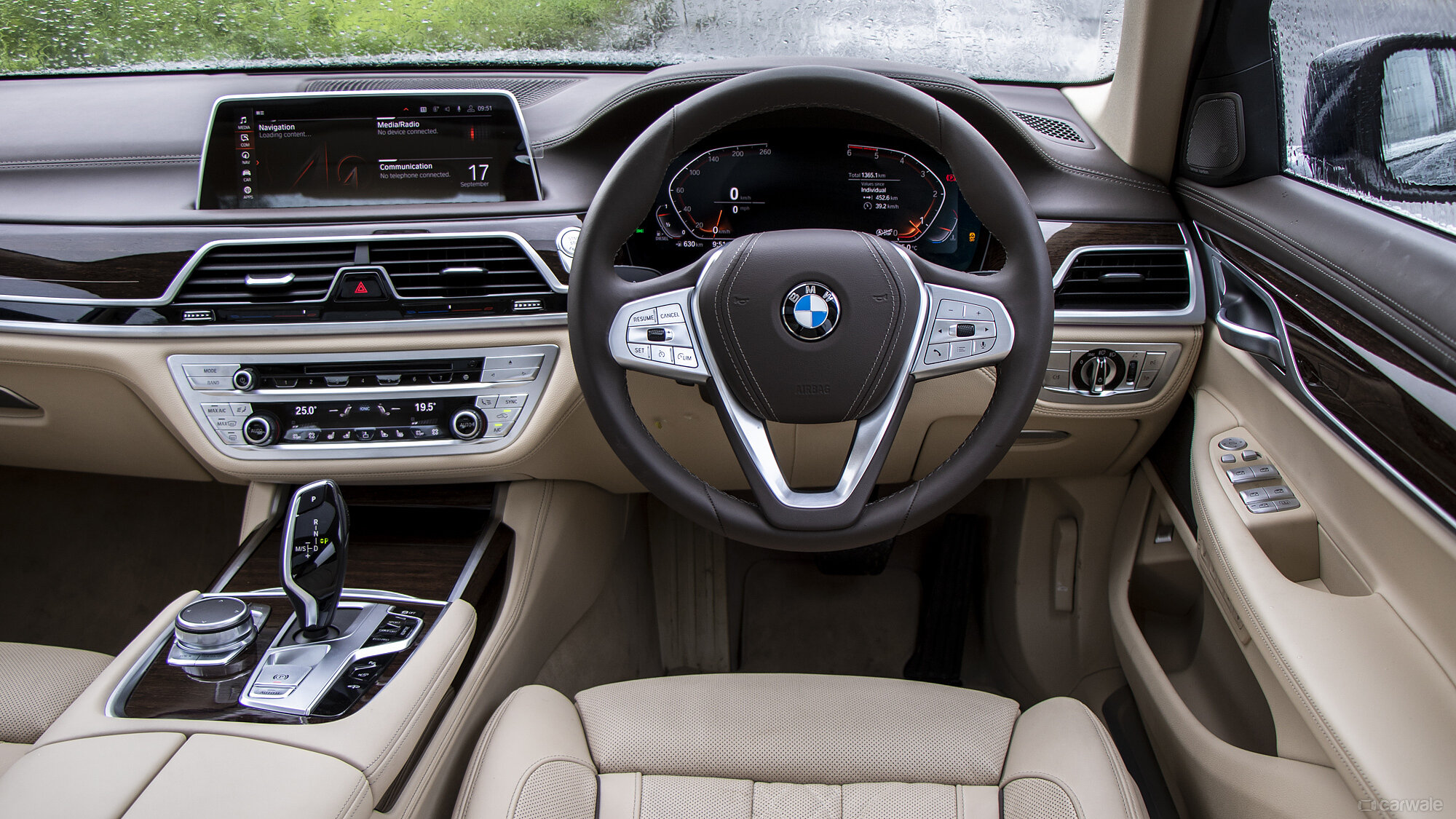 7 Series Interior Image, 7 Series Photos in India - CarWale