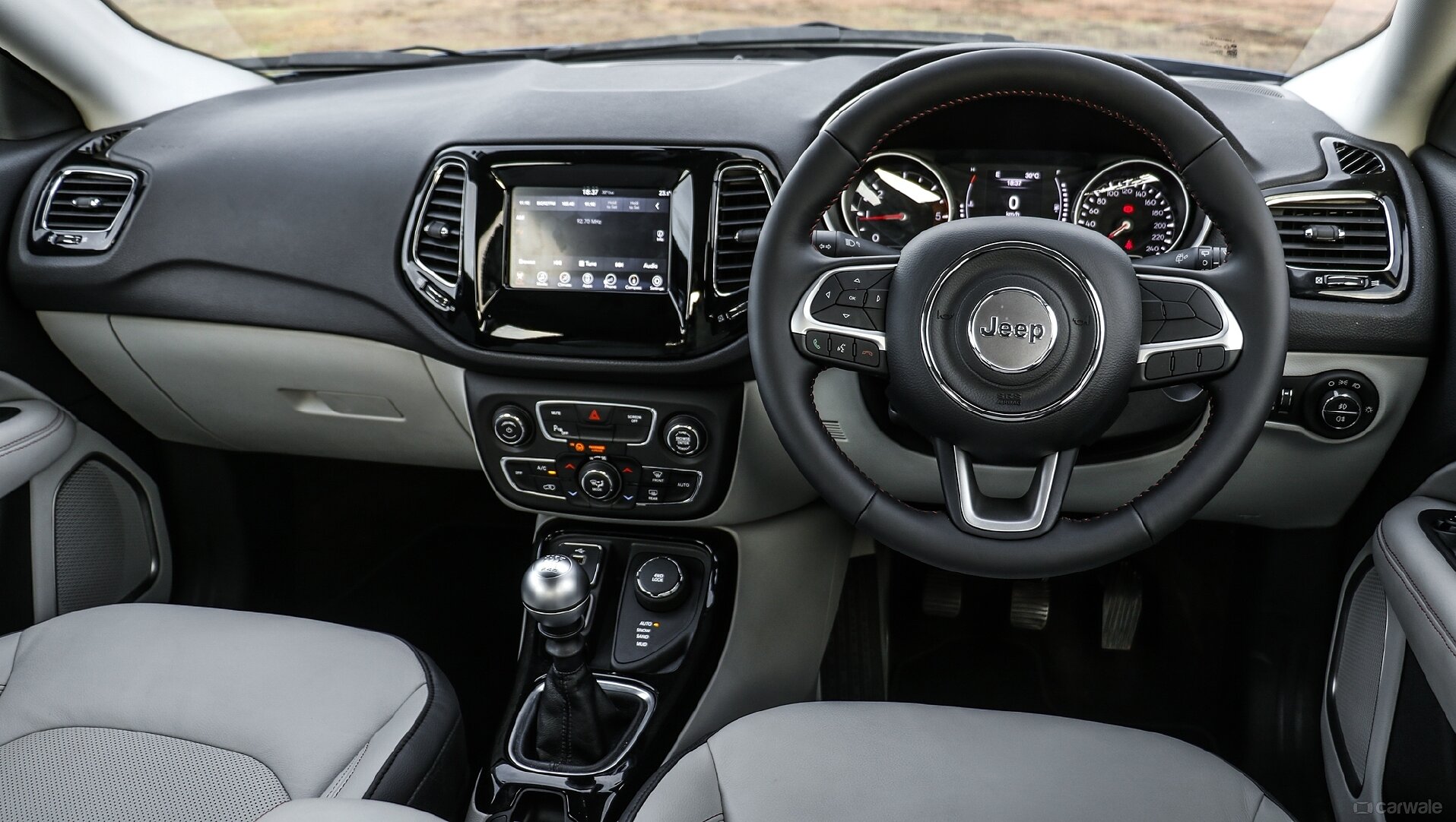 Compass Interior Image, Compass Photos in India - CarWale