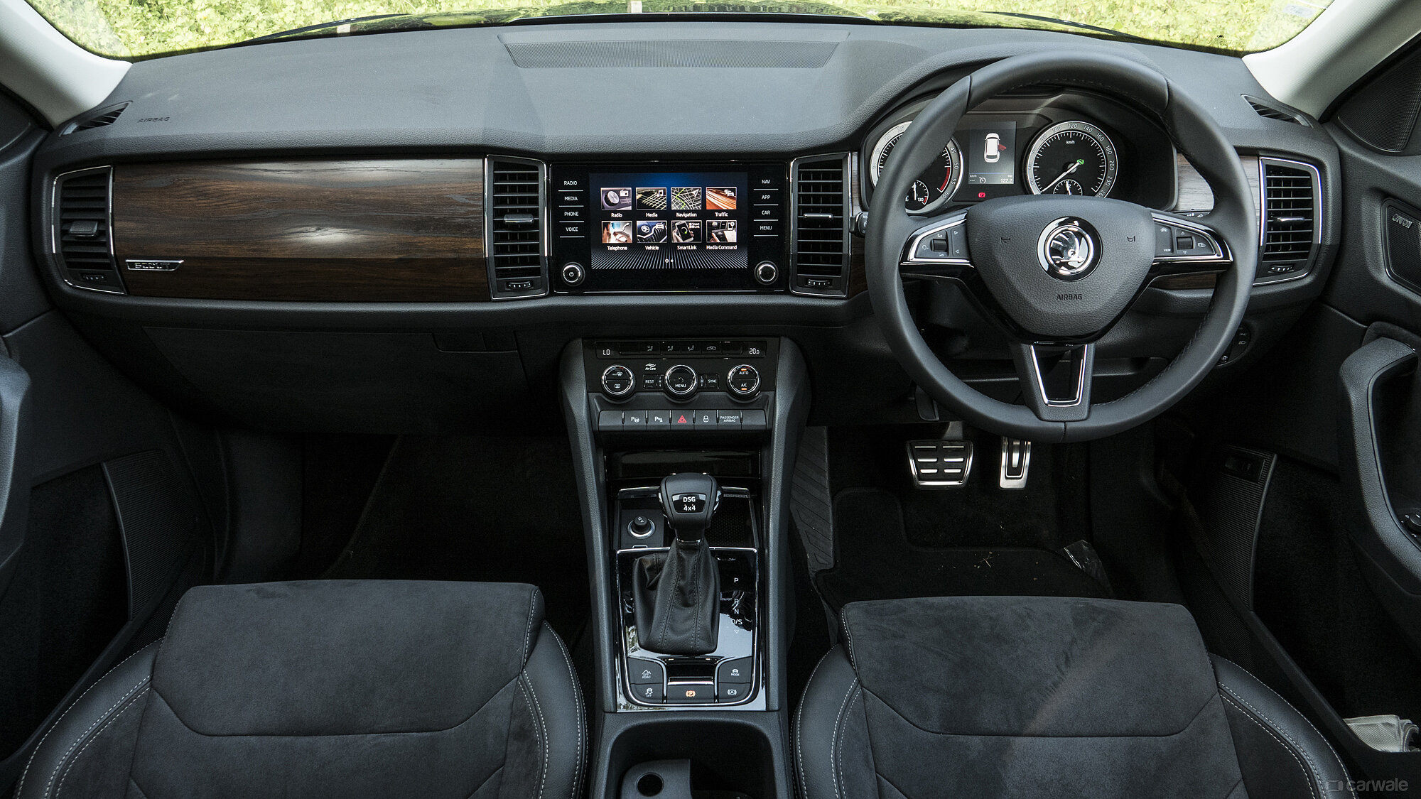 Kodiaq Interior Image, Kodiaq Photos in India - CarWale