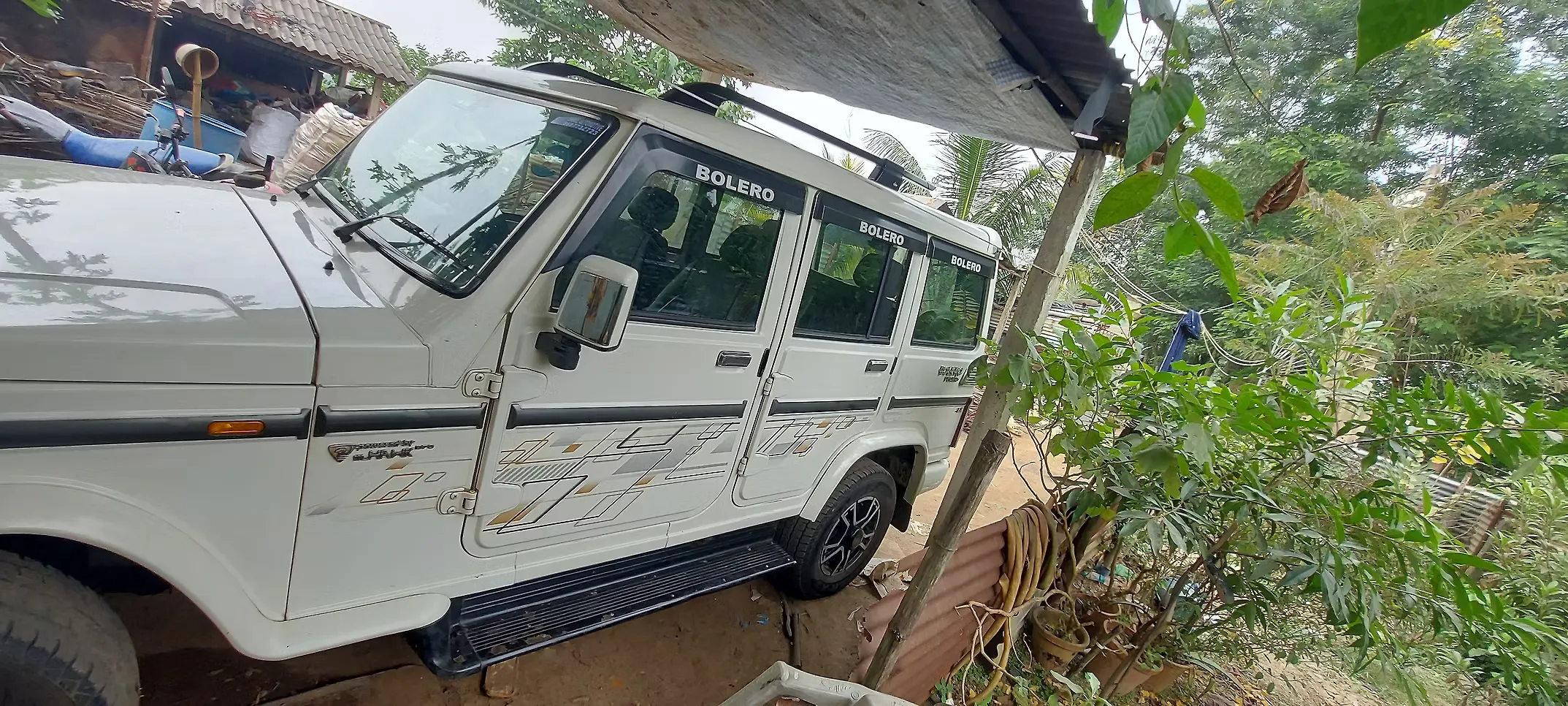 16 Used Mahindra Bolero Cars in Kolkata, Second Hand Mahindra Bolero Cars  in Kolkata - CarWale