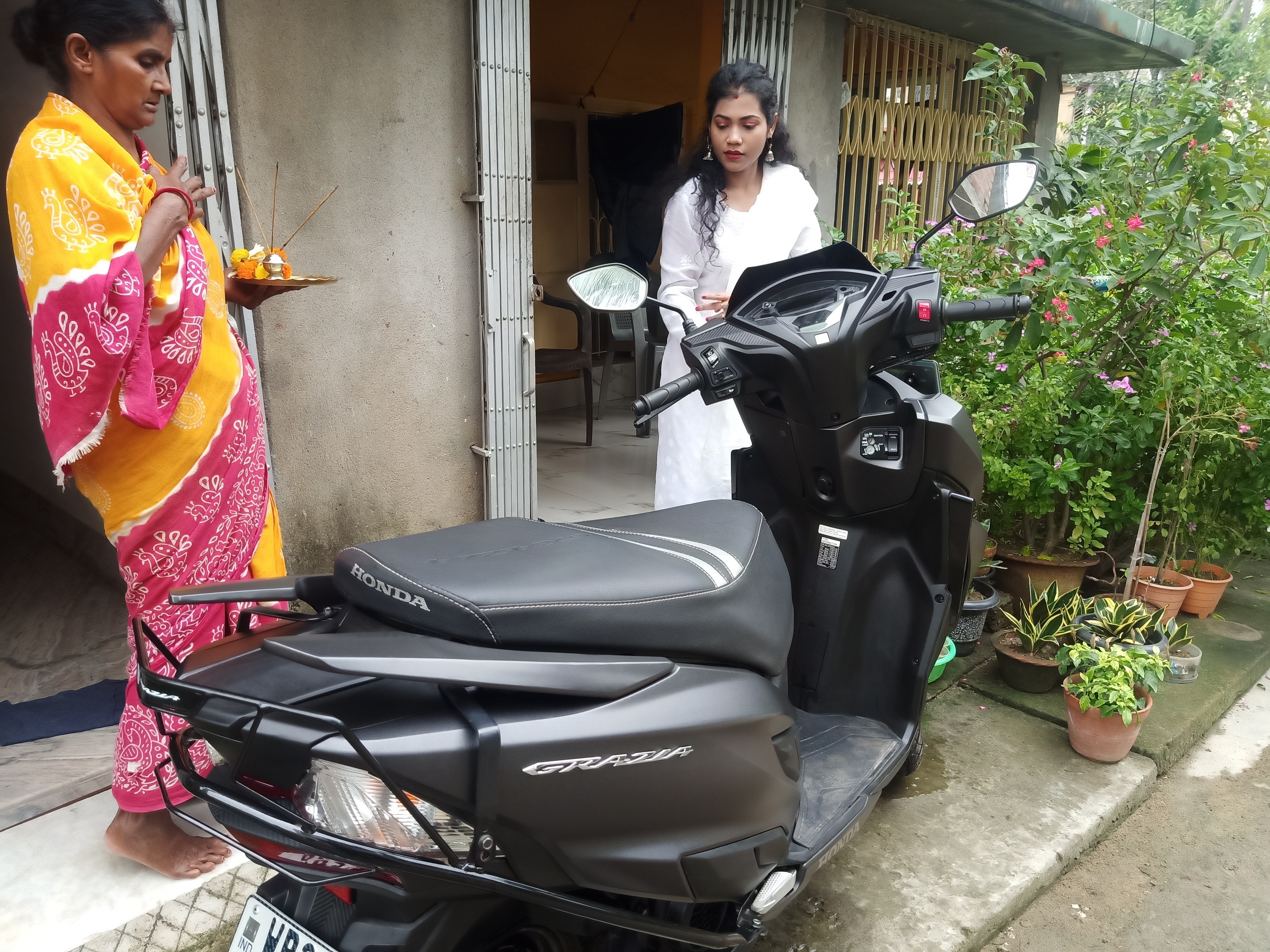 Grazia scooty new online model price