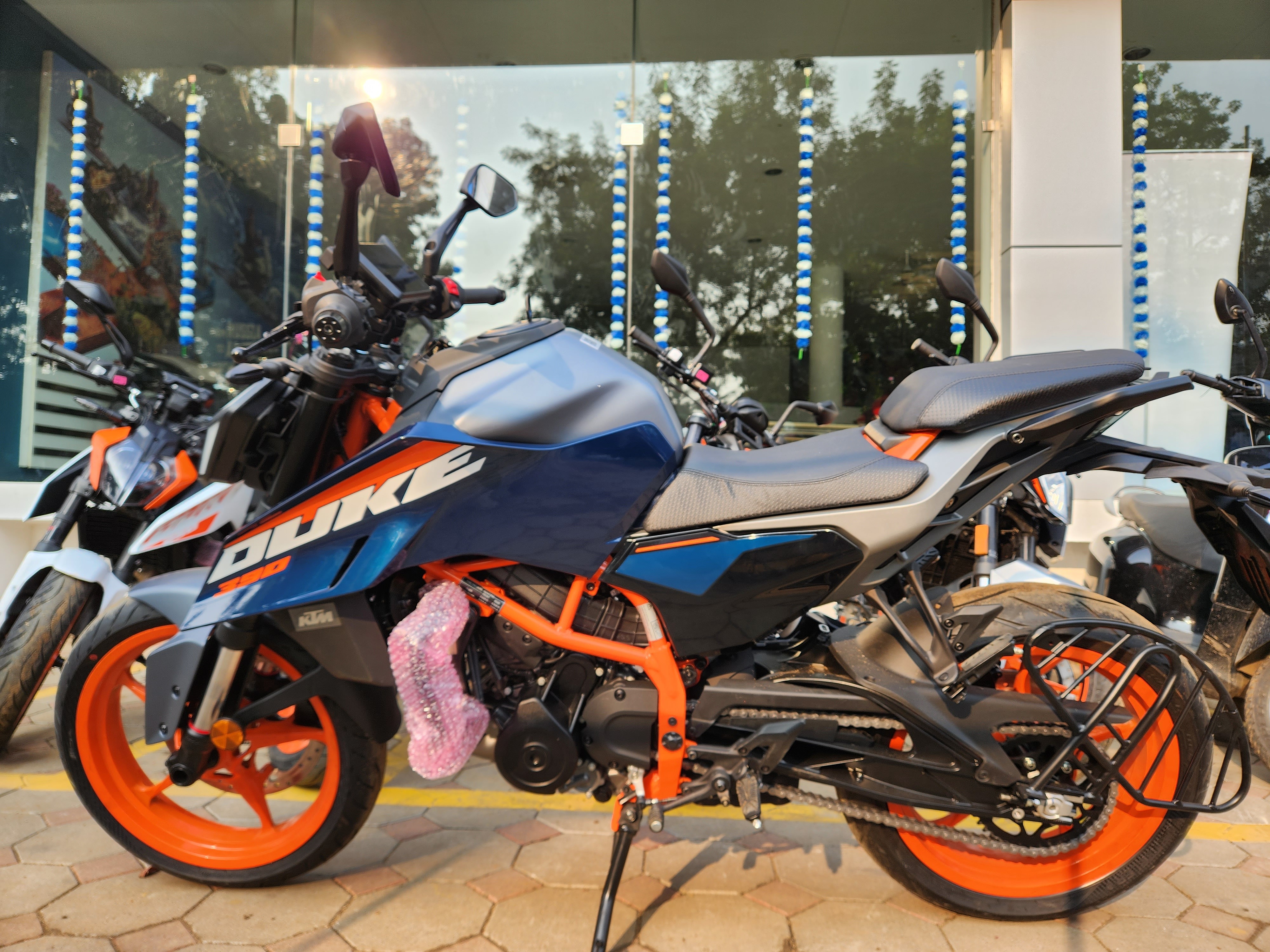 Ktm duke 2024 390 price