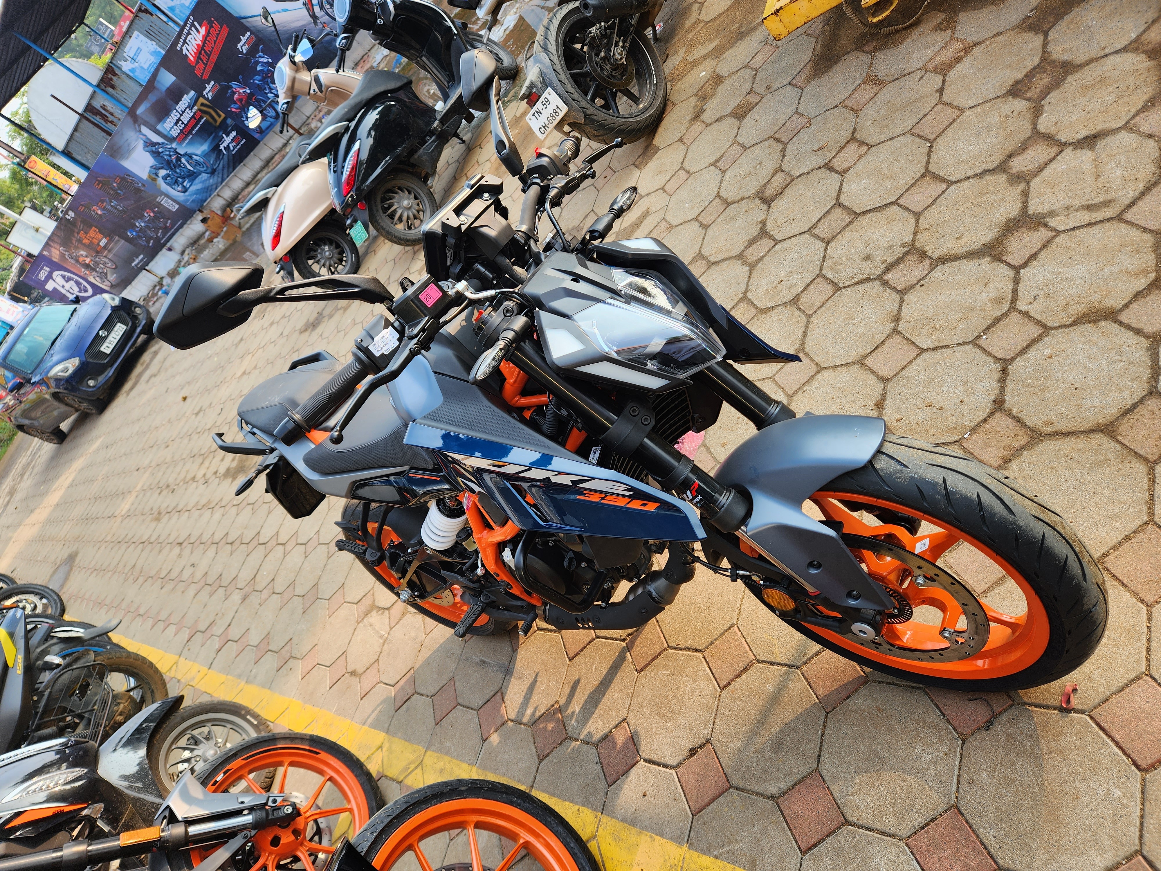 Ktm duke 2024 390 price